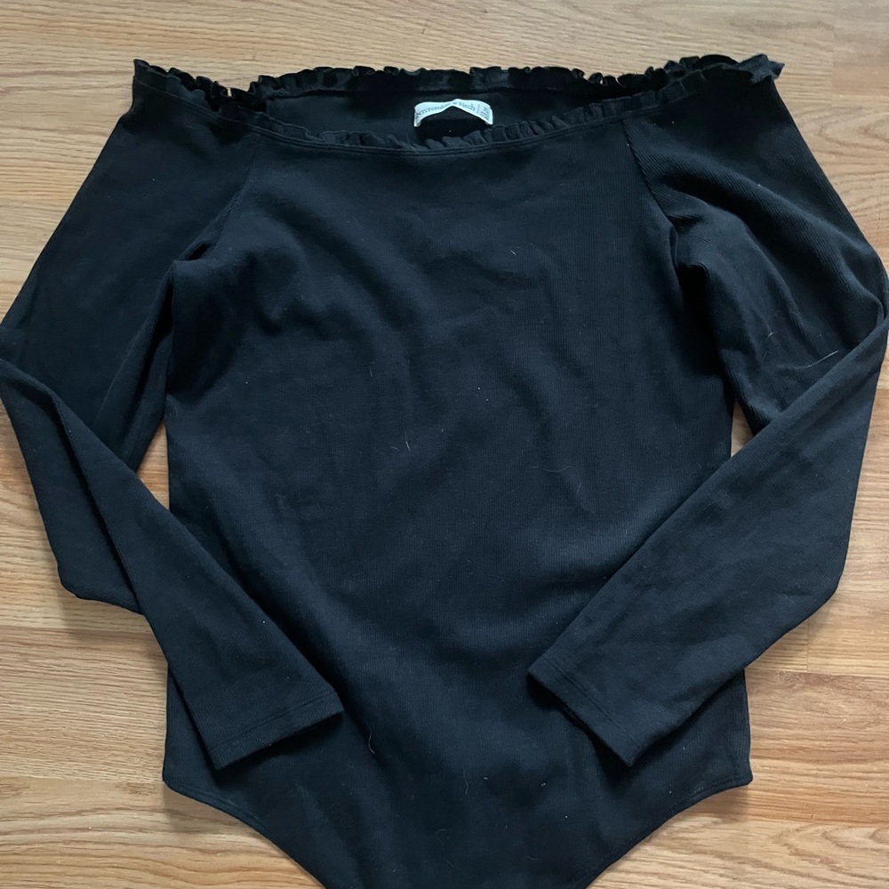 Abercrombie & Fitch Black Off-Shoulder Bodysuit